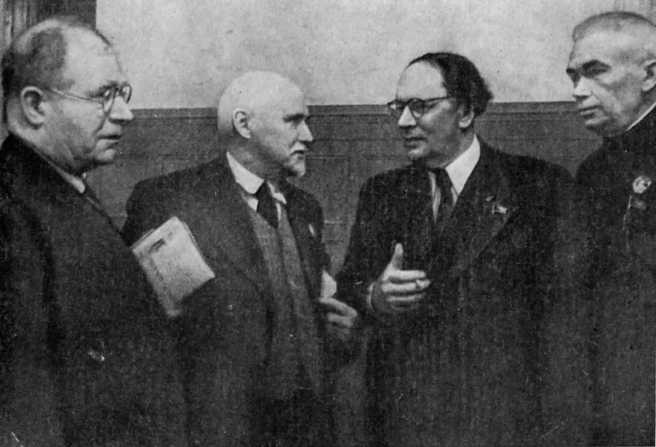 Богомолец i_037.jpg