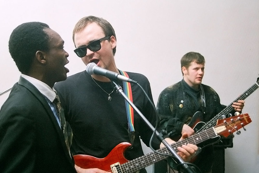 Популярная музыка в Ленинграде – Петербурге. 1965–2005. Том 2 i_050.jpg
