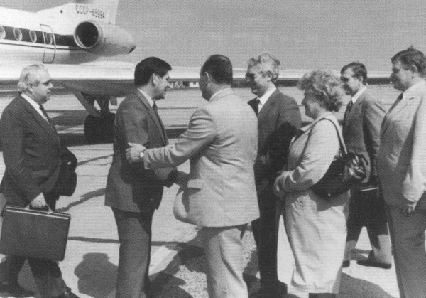 Леонид Шебаршин. Судьба и трагедия последнего руководителя советской разведки i_023.jpg