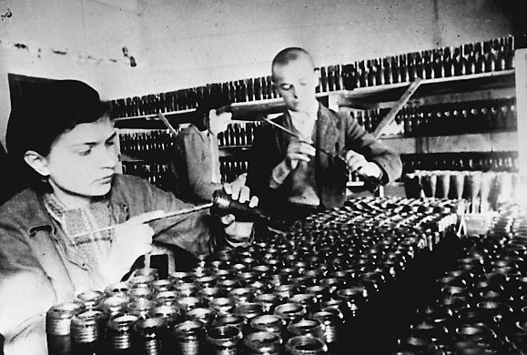 Детская книга войны - Дневники 1941-1945 BezkrepkogotylanebylobyehtojjPobedy.jpg