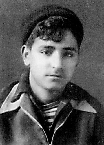Детская книга войны - Дневники 1941-1945 JUngaognennyrejjsov.jpg
