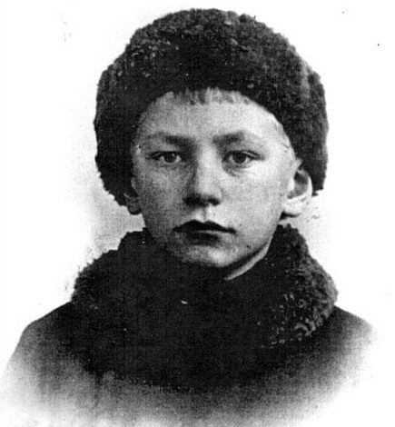 Детская книга войны - Дневники 1941-1945 OdnimizuvlechenijjMishi.jpg