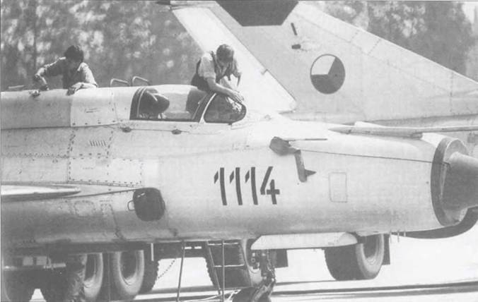 МиГ-21 Особенности модификаций и детали конструкции Часть 2 pic_41.jpg