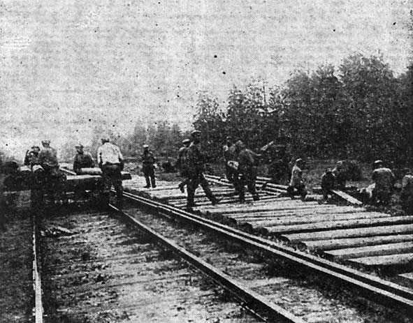 Железнодорожные войска России. Книга 2. От Первой мировой до Великой Отечественной: 1917–1941 i_039.jpg
