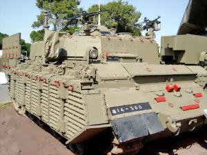 Оружие современных войн. Боеприпасы, системы управляемого вооружения и меры противодействия их применению i_214.jpg