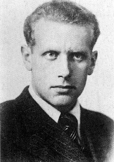 Таков мой век i_051.jpg