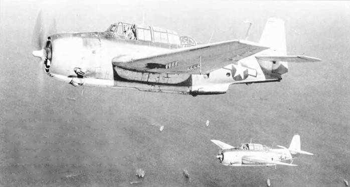 Морская авиация США. Камуфляж и обозначения 1938-1945 pic_129.jpg
