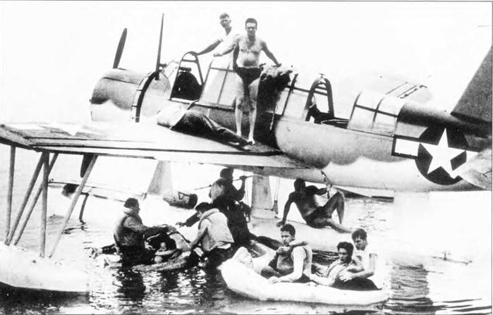 Морская авиация США. Камуфляж и обозначения 1938-1945 pic_111.jpg