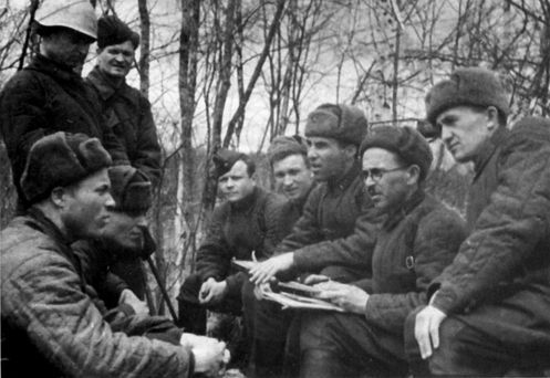 Неизвестные солдаты. Сражения на внешнем фронте блокады Ленинграда i_049.jpg