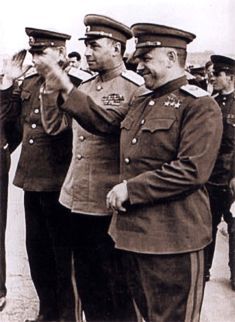 Полководцы Великой Отечественной. Книга 2 i_004.jpg