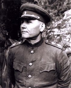 Полководцы Великой Отечественной. Книга 2 i_050.jpg
