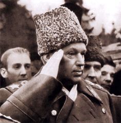 Полководцы Великой Отечественной. Книга 2 i_024.jpg