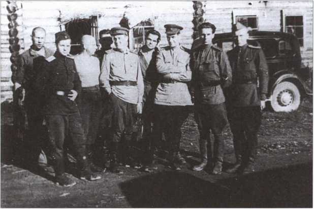 Начальник внешней разведки. Спецоперации генерала Сахаровского i_004.jpg