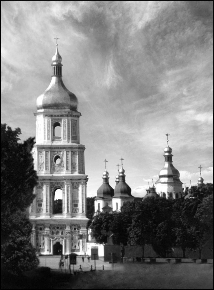 Українсько-французькі зв'язки в особах, подіях та легендах _143.jpg