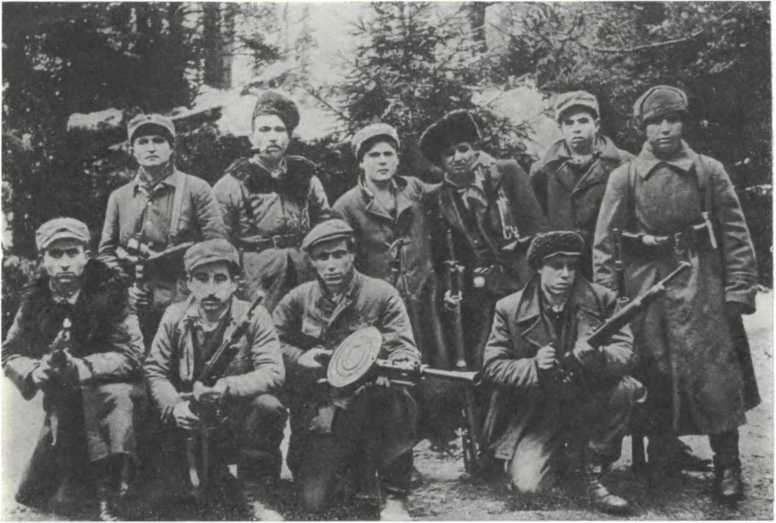 История Украинской ССР в десяти томах. Том восьмой img_220.jpg