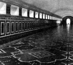 Сталинское метро. Исторический путеводитель i_100.jpg