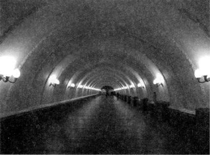 Сталинское метро. Исторический путеводитель i_002.jpg