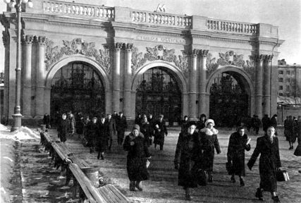 Сталинское метро. Исторический путеводитель i_122.jpg