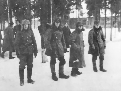 Советско-финский плен (1939-1944).По обе стороны колючей проволоки i_027.jpg