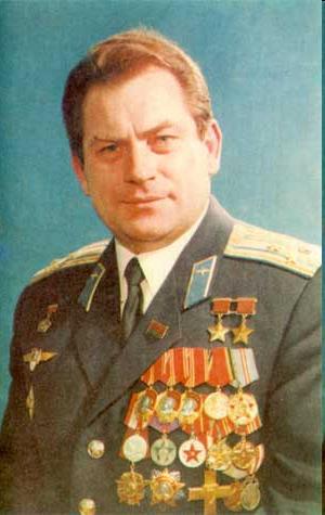Родина крылья дала imgAE54.jpg