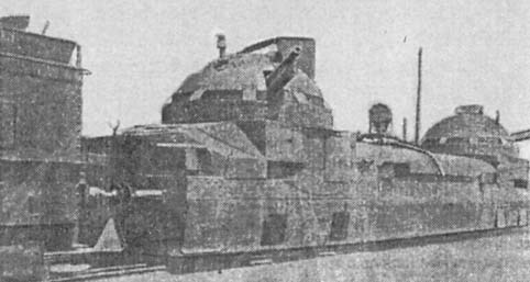 Крепости на колесах: История бронепоездов i_099.jpg