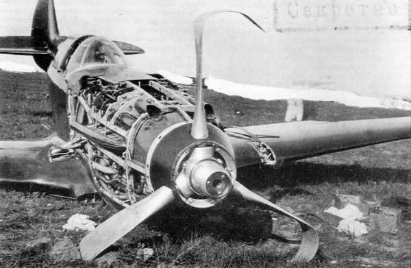 Истребитель ЛаГГ-3 i_010.jpg