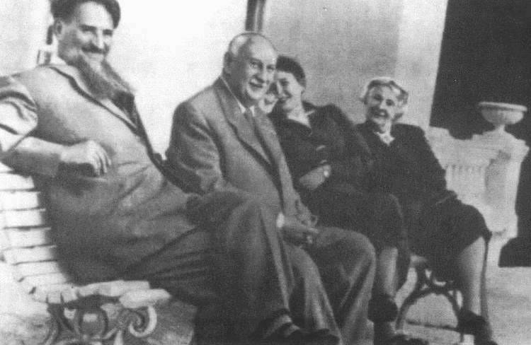 Сталин и бомба. Советский Союз и атомная энергия. 1939-1956 i_034.jpg