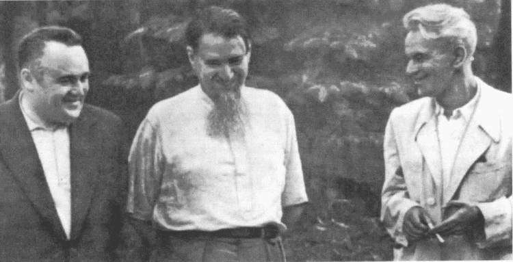 Сталин и бомба. Советский Союз и атомная энергия. 1939-1956 i_037.jpg