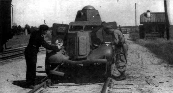 Броненосцы железных дорог i_147.jpg