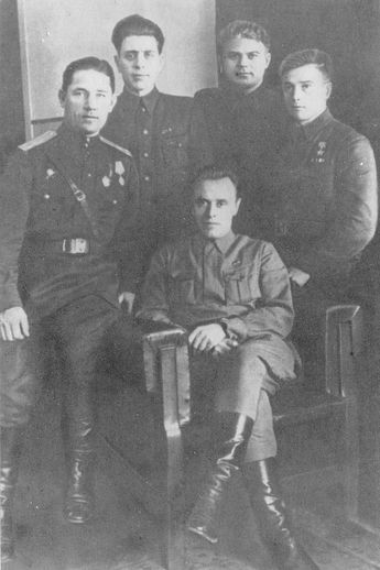 Партизаны принимают бой i_009.jpg