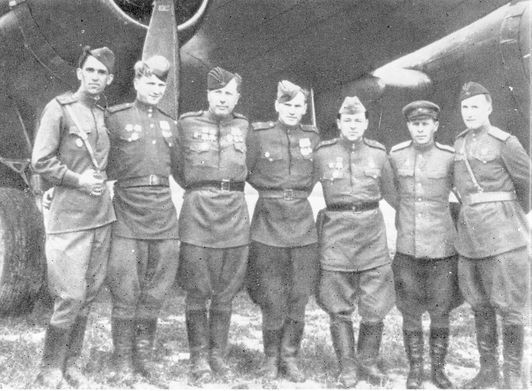 Партизаны принимают бой i_034.jpg