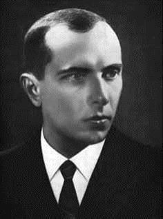 Украинский национализм: ликбез для русских imgDCE9.jpg