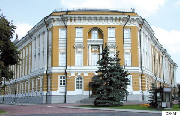 Расскажите детям о Московском Кремле i_004.jpg