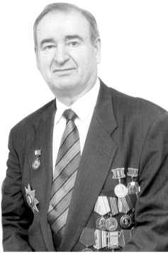 От солдата до генерала. Воспоминания о войне i_002.jpg