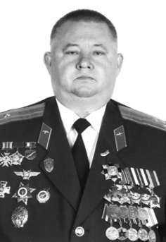 От солдата до генерала. Воспоминания о войне i_015.jpg