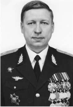 От солдата до генерала. Воспоминания о войне i_064.jpg