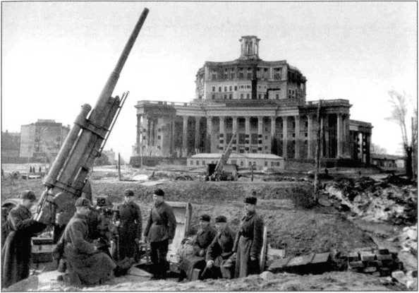 Секретный фронт Генерального штаба. Книга о военной разведке. 1940-1942 i_027.jpg