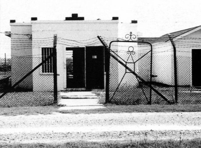 Смертная казнь. История и виды высшей меры наказания от начала времен до наших дней i_272.jpg