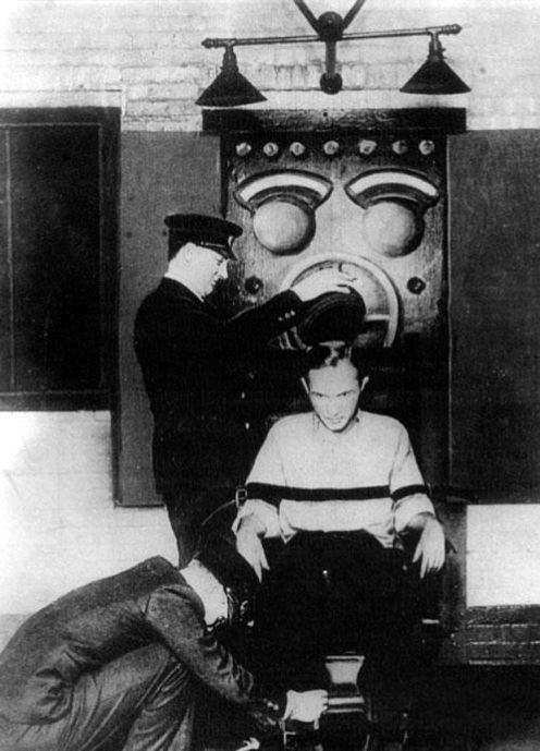 Смертная казнь. История и виды высшей меры наказания от начала времен до наших дней i_280.jpg