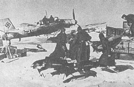 Черный крест и красная звезда. Воздушная война над Россией. 1941–1944 i_051.jpg