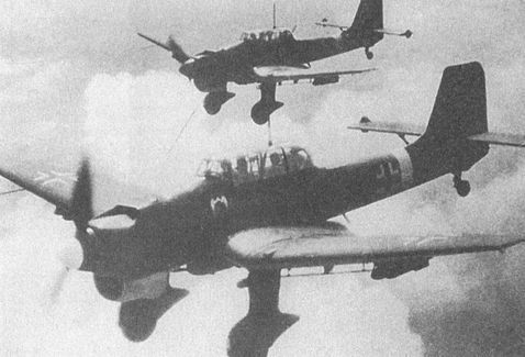 Черный крест и красная звезда. Воздушная война над Россией. 1941–1944 i_059.jpg