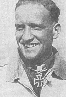 Черный крест и красная звезда. Воздушная война над Россией. 1941–1944 i_107.jpg