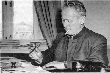 Советская литература. Краткий курс Sholohov.jpg