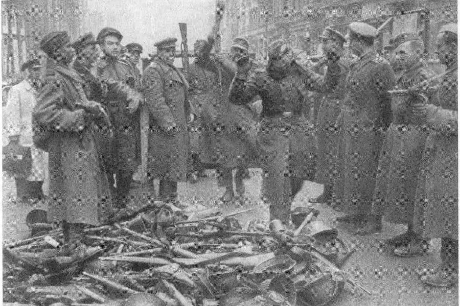 Хроника времен Василия Сталина _56.jpg