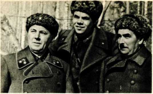Командующий фронтом _8.jpg