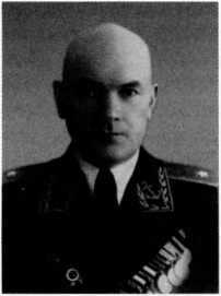 Адмиралы и генералы Военно-морского флота СССР: 1946-1960 _255.jpg