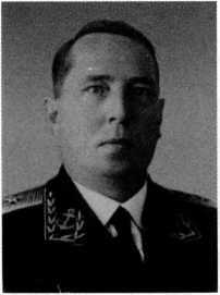 Адмиралы и генералы Военно-морского флота СССР: 1946-1960 _259.jpg