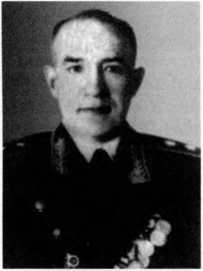 Адмиралы и генералы Военно-морского флота СССР: 1946-1960 _270.jpg
