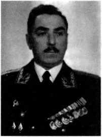 Адмиралы и генералы Военно-морского флота СССР: 1946-1960 _301.jpg