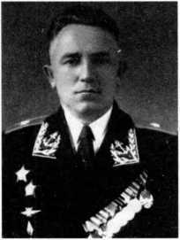 Адмиралы и генералы Военно-морского флота СССР: 1946-1960 _302.jpg